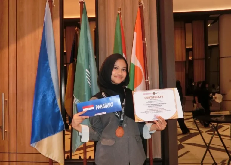 Hiranindya Heryunanisita Ichwan, Puteri Anak Banten Budaya 2026 Raih Penghargaan di AYIMUN 2026